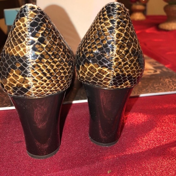 Brand New Snake Skin Pint Anne Klein shoes size 8 - Picture 5 of 8